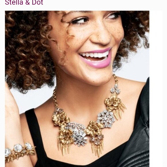 Stella & Dot Georgie Statement Necklace - Picture 3 of 3